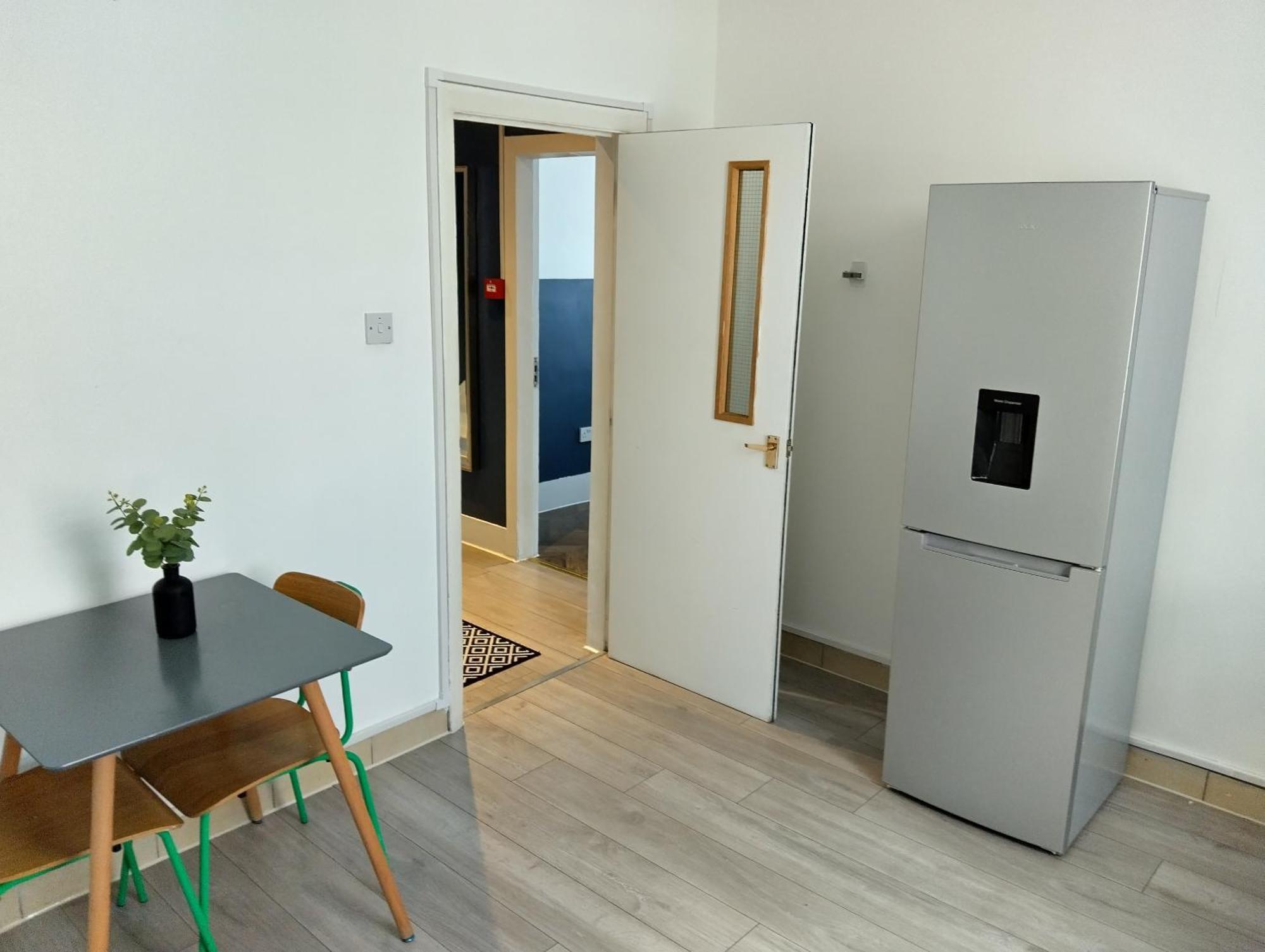 Appartamento Spacious 5-bedroom, 4-bathroom In Central Zone 1 *
