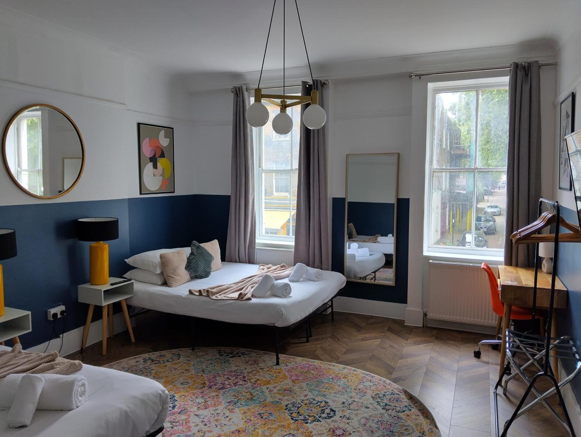 Appartamento Spacious 5-bedroom, 4-bathroom In Central Zone 1