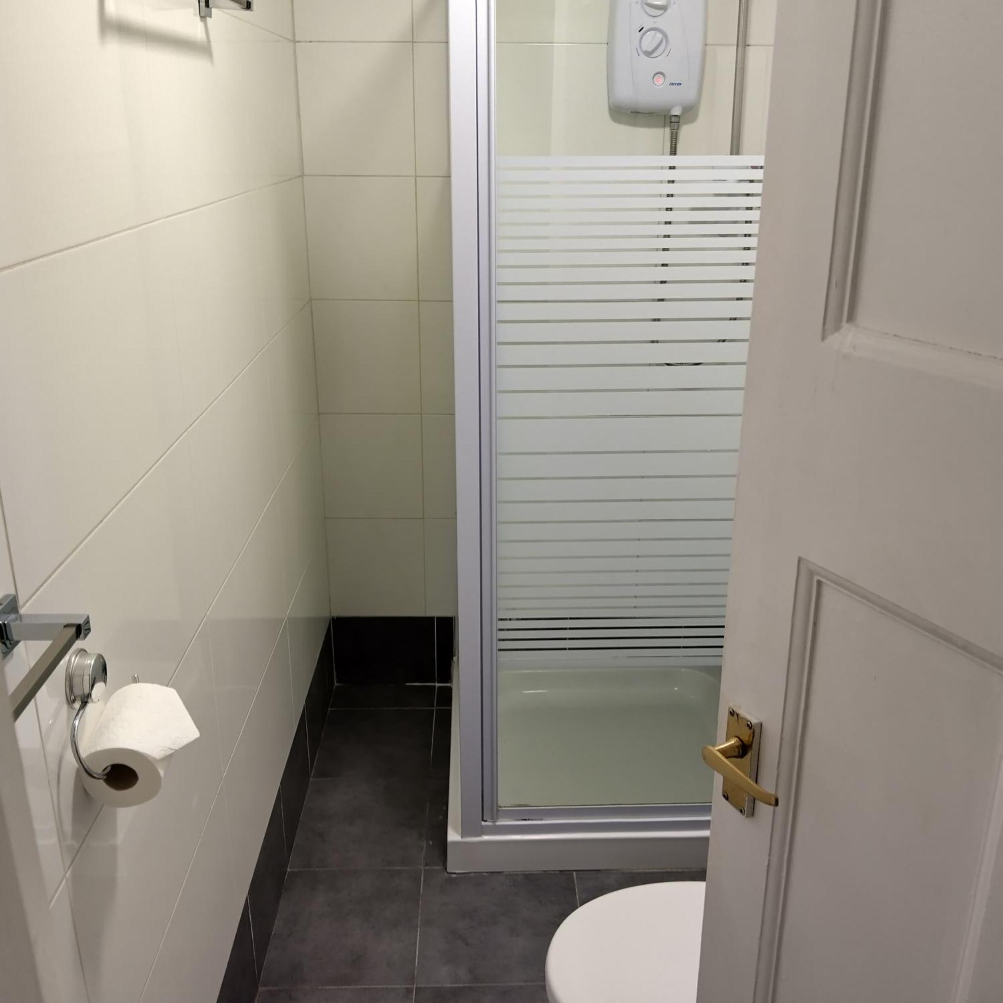 Appartamento Spacious 5-bedroom, 4-bathroom In Central Zone 1