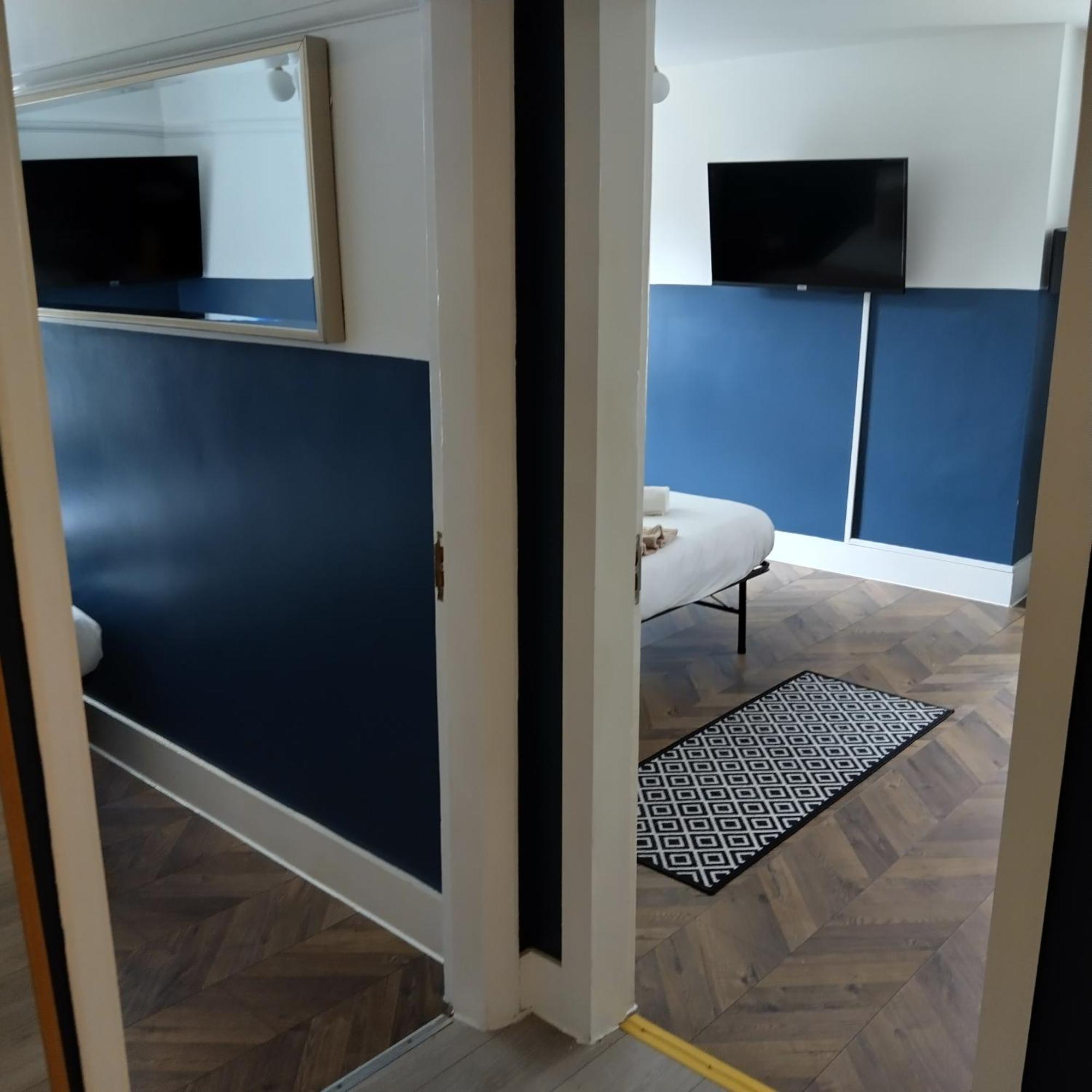 Spacious 5-bedroom, 4-bathroom In Central Zone 1 Londra