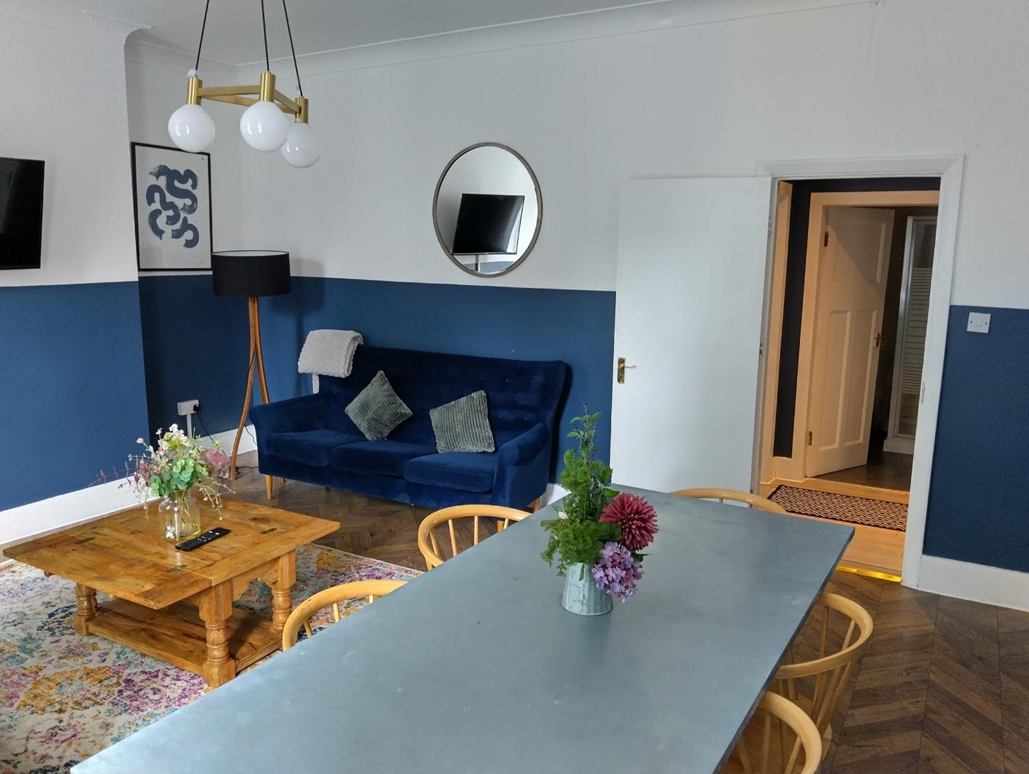 Appartamento Spacious 5-bedroom, 4-bathroom In Central Zone 1 *