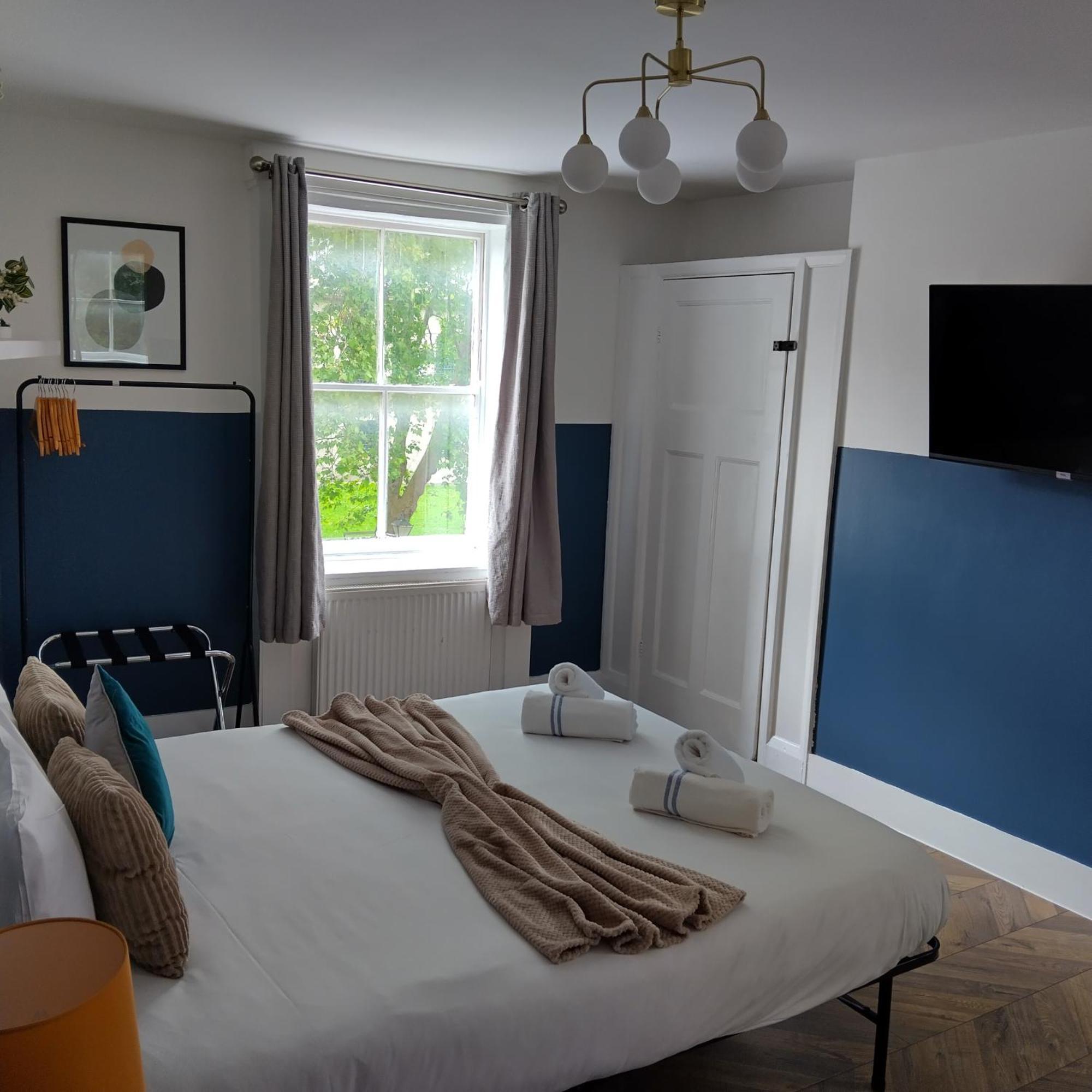Appartamento Spacious 5-bedroom, 4-bathroom In Central Zone 1