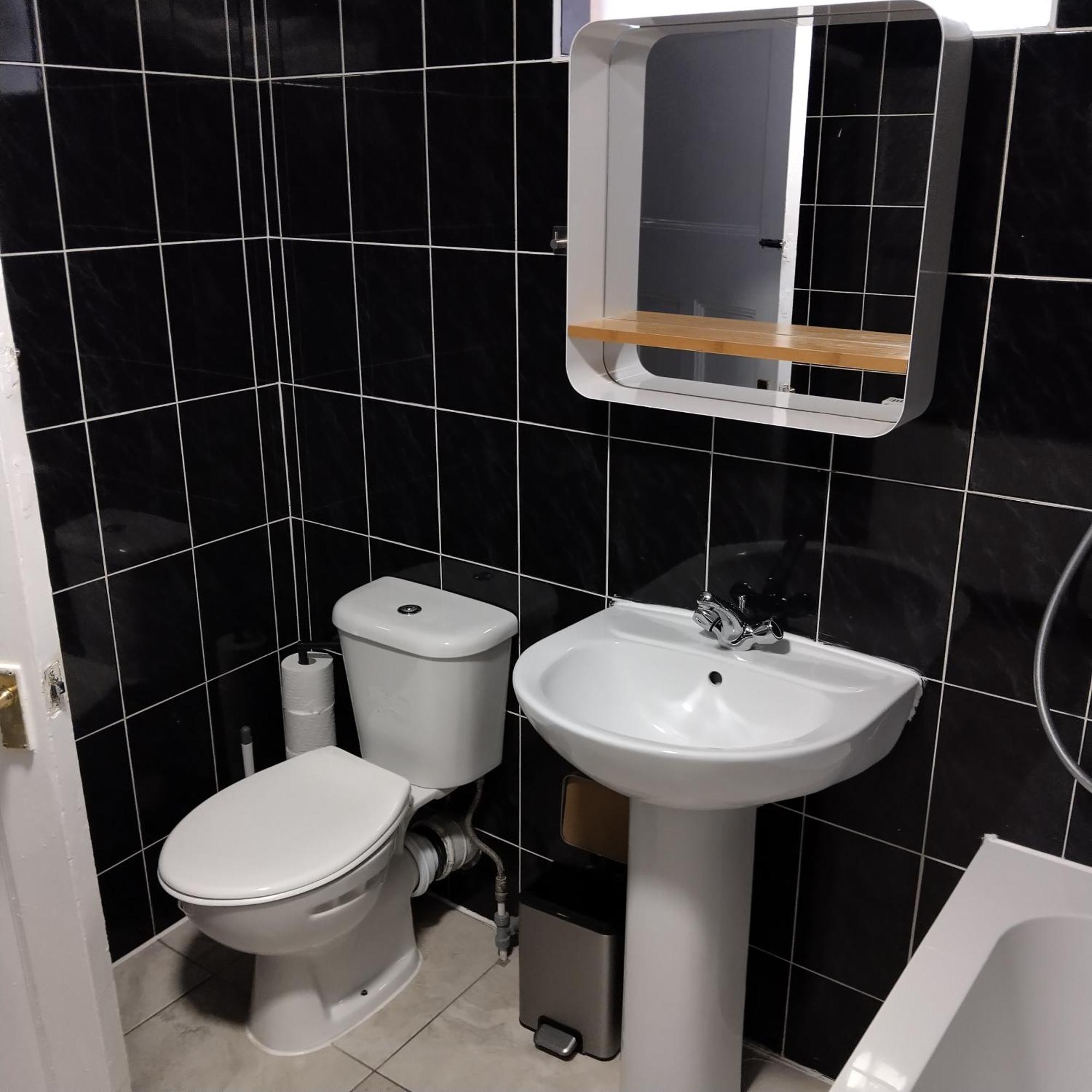 Appartamento Spacious 5-bedroom, 4-bathroom In Central Zone 1 *